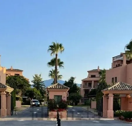 Hacienda Del Sol Marbella Apartment